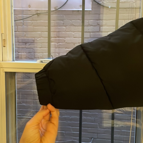 Cropped and hooded Zara puffer coat - Picture 3 of 9